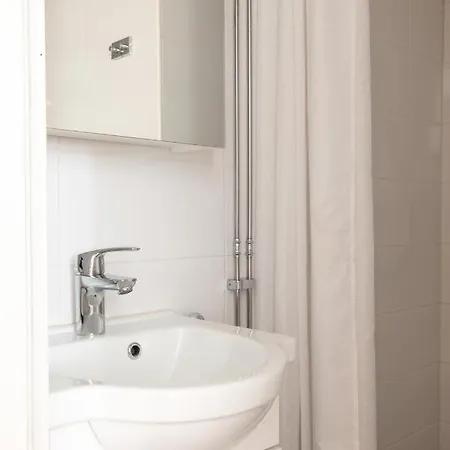 Appartamento 2ndhomes Cozy Studio By The Esplanade Park Helsinki